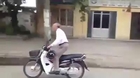 Daredevil rider never gets old in Vietnam