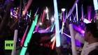 USA: See mass Star Wars lightsaber fight in NYC
