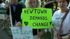 Hundreds in Connecticut protest Chris Christie over gun measure veto