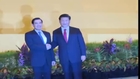 Xi Jinping, Ma Ying-jeou meet, shake hands in Singapore