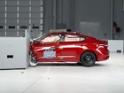 2017 Hyundai Elantra small overlap IIHS crash test