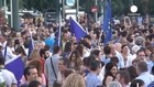 Greeks at pro-Europe rally call on Tsipras to keep his promise