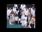 Weddings Check Out Evan Ross And Ashlee Simpson’s Swirly Matrimony dom Photos
