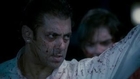 Salman Khan rescues Sohail Khan - Veer